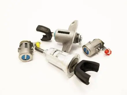 Комплект ключей и личинок Chery QQ KLM KLM AutoParts S11-6105PBA