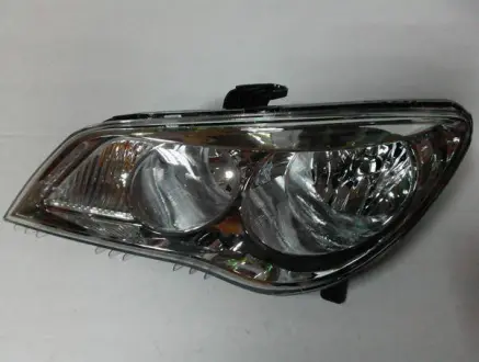 Фара передня ліва з коректором MG 350 Aftermarket 10025916