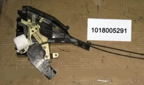 Замок двері задньої L Geely MK MK2 GC6 Aftermarket 1018005291