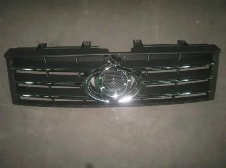 Решетка радиатора Geely EX-7 Aftermarket 1018017430