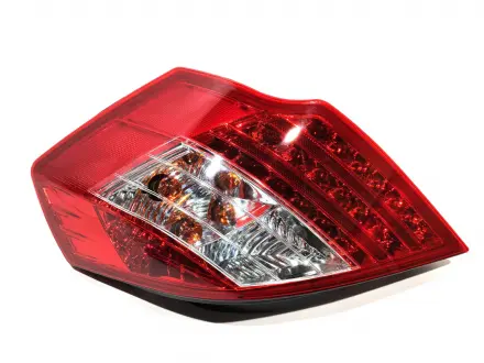 Ліхтар задній R Geely EC7 Aftermarket 1067001231