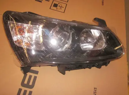 Фара передняя R Geely EC7RV (black) Aftermarket 1067004428