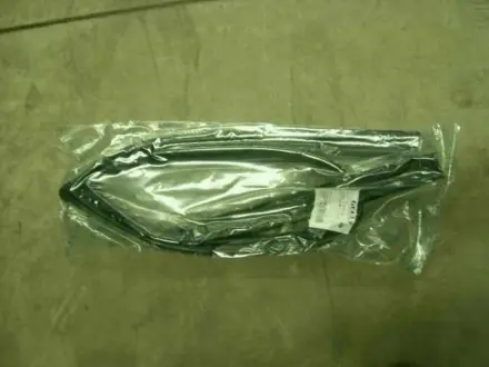 Уплотнитель двери передней RGeely EC-7 EC-7RV Aftermarket 1068002064