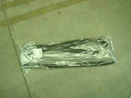 Уплотнитель двери задней L Geely EC-7RV Aftermarket 1068002098