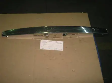 Молдинг крышки багажника (хэтчбек) Geely EC-7RV Aftermarket 1068003014