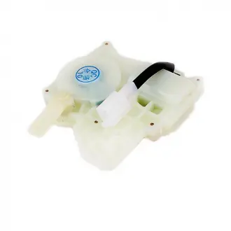 Привід замку двері передньої правої Geely CK Aftermarket 1068020088