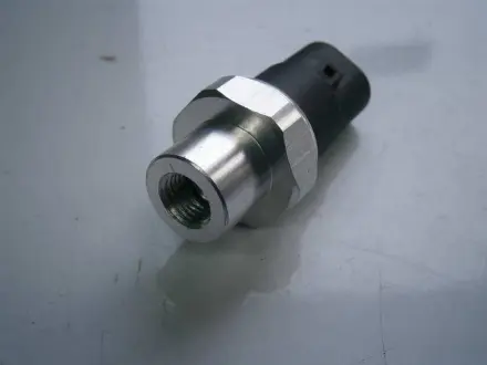 Датчик давления кондиционера (внутр. резьба) Geely CK Aftermarket 1708603180