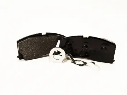 Колодки тормозные передние c ABS KLM AutoParts 3501190005-00