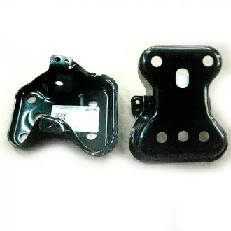 Кронштейн задньої балки правий MG 5 Aftermarket 50016243