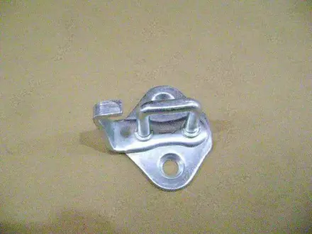 Фиксатор замка дверей Great Wall Hover Aftermarket 6105103-K00
