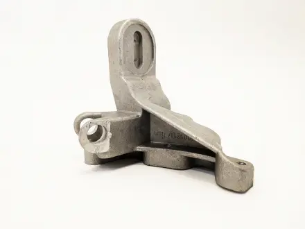 Кронштейн двигуна (силумін) Chery Amulet Aftermarket A11-1001211