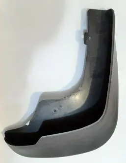 Брызговик переднего колеса правый (малый) A13 Aftermarket A13-3102046-M
