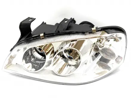 Фара передня L Chery Amulet Aftermarket A15-3772010BB