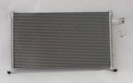 Радиатор кондиционера Chery E5 Aftermarket A21-8105010