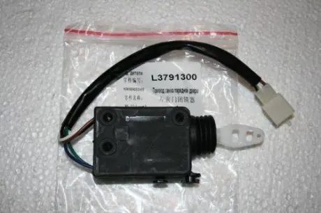 Привід замка двері передньої L Lifan 520 Aftermarket L3791300