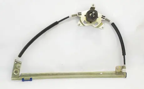 Стеклоподъемник двери передней (механика) L Lifan 520 Aftermarket L6104100