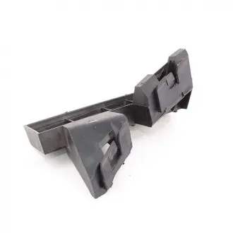 Кронштейн бампера переднього Aftermarket S18D-2803545