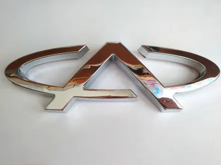 Емблема решітки радіатора Chery Tiggo 5 (210*68mm) Aftermarket T21-3921505
