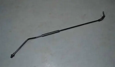 Упор капота Forza (A13) CHERY A13-8402220