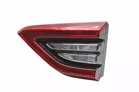 Ліхтар правий Tiggo 3 CHERY J68-4433040