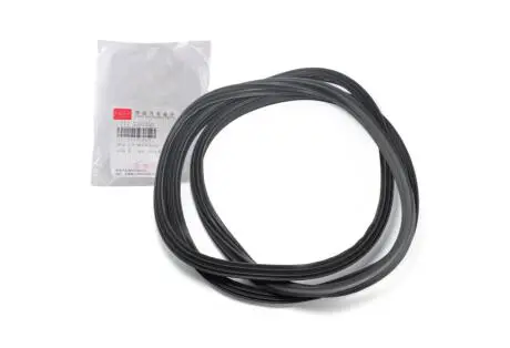 Уплотнитель крышки багажника T11 CHERY T11-5402450