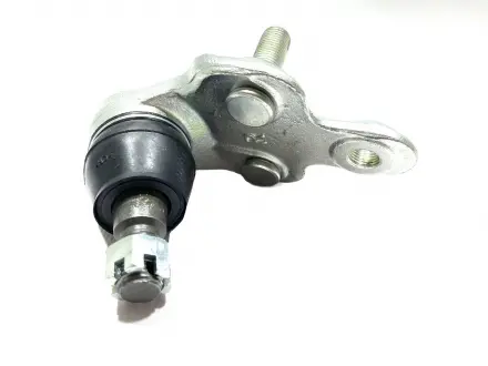 Шаровая опора R Geely EC8 EEP 1014013919
