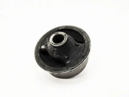 Сайлентблок переднього важеля задній Geely GEELY GC7, EC7, FC, SL Kimiko 1064001266
