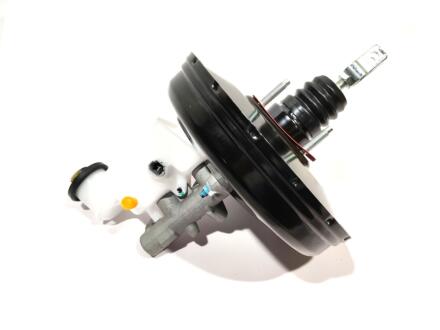 Циліндр гальмівний главний з вакуумом Geely MK KLM KLM AutoParts 1014001600 (фото 1)