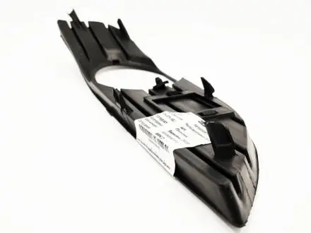 Решетка противотуманной фары L Geely MK2 KLM KLM AutoParts 1018006113