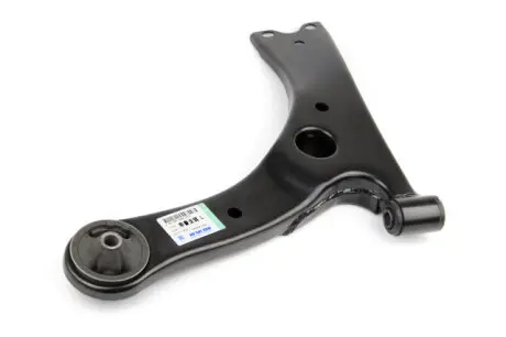 Рычаг передний левый, в сборе, без шаровой GEELY EC7 Aftermarket 1064001041