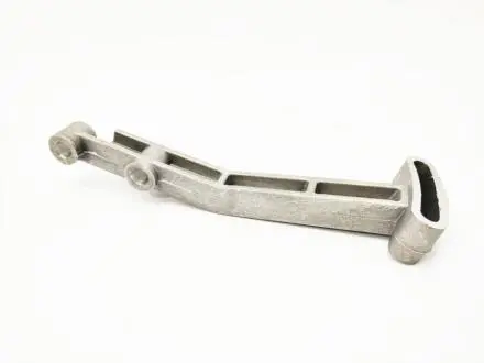 Кронштейн гидроусилителя (лапка) Chery KLM KLM AutoParts A11-3412015