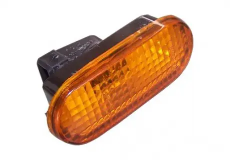 Повторитель поворота (желтый) Chery Amulet Aftermarket A11-3731010