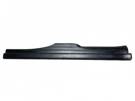 Накладка порога внутренняя задняя R (черная) Chery Amulet KLM Autoparts A11-5101052 (фото 1)