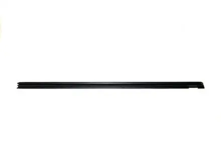 Уплотнитель стекла двери передней L внутренний Chery Amulet KLM KLM AutoParts A11-5206117