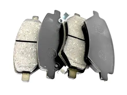 Колодки тормозные передние (с механическим датчиком износа) Chery Elara KLM KLM AutoParts A21-6GN3501080BA