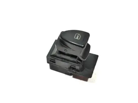 Кнопка стеклоподъемника Chery QQ KLM KLM AutoParts S11-3746040 (фото 1)