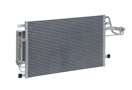Радиатор кондиционера Tucson/Sportage 2.0/2.7 (04-) АКПП/МКПП с ресивером LUZAR LRAC 08E2 (фото 1)
