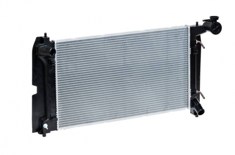 Радиатор охлаждения Avensis (03-) 1.8i / Corolla E120 (01-) 1.3i / 1.4i / 1.6i / 1.8i АКПП (LRc 191D LUZAR LRc 191D2 (фото 1)