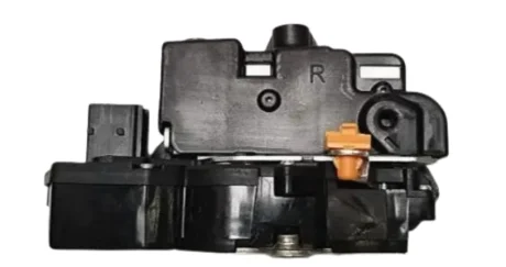 Замок передний R MG350 MG 50011704