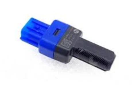 Датчик положения педали тормоза HYUNDAI i-30 FD 07-12, Elantra CN7 20-, Kona OS 17-, Ioniq AE 16-22, Ioniq 5 21-, i-30 PD 17- БУ MOBIS - KIA Hyundai 93810J3000