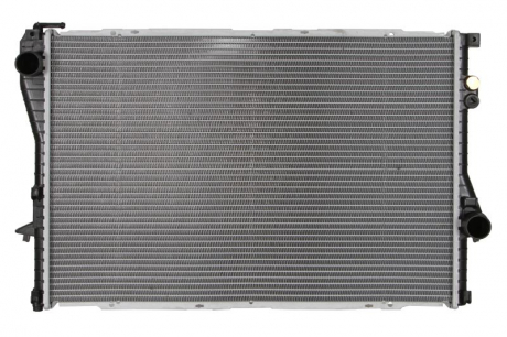Радиатор системы охлаждения NISSENS 60752A (фото 1)