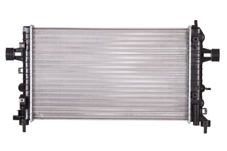 Радиатор охлаждения NISSENS 630702 (фото 1)