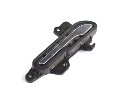 Ручка двери наружная R хромированная Model 3 18-23, Model Y 20- Б.У. TESLA 1081832-00-J