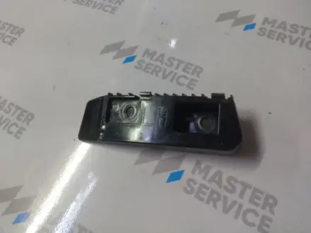 Кронштейн заднего бампера L верхний Model 3 18-23 Б.У. TESLA 1083992-00-F