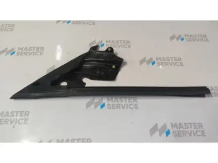 Направляющая стекло двери R передней Model 3 18-23, Model 3 Highland 24- Б.У. TESLA 1090502-00-J