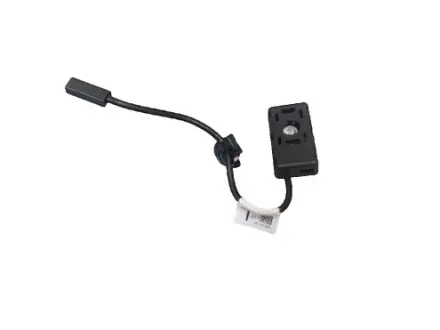 Усилитель антенны L Model 3 18-23, Model 3 Highland 24-, Model Y 20- Б.У. TESLA 1509420-00-D