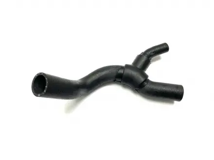 Патрубок радіатора нижній Chery Amulet UNI A15-1303110